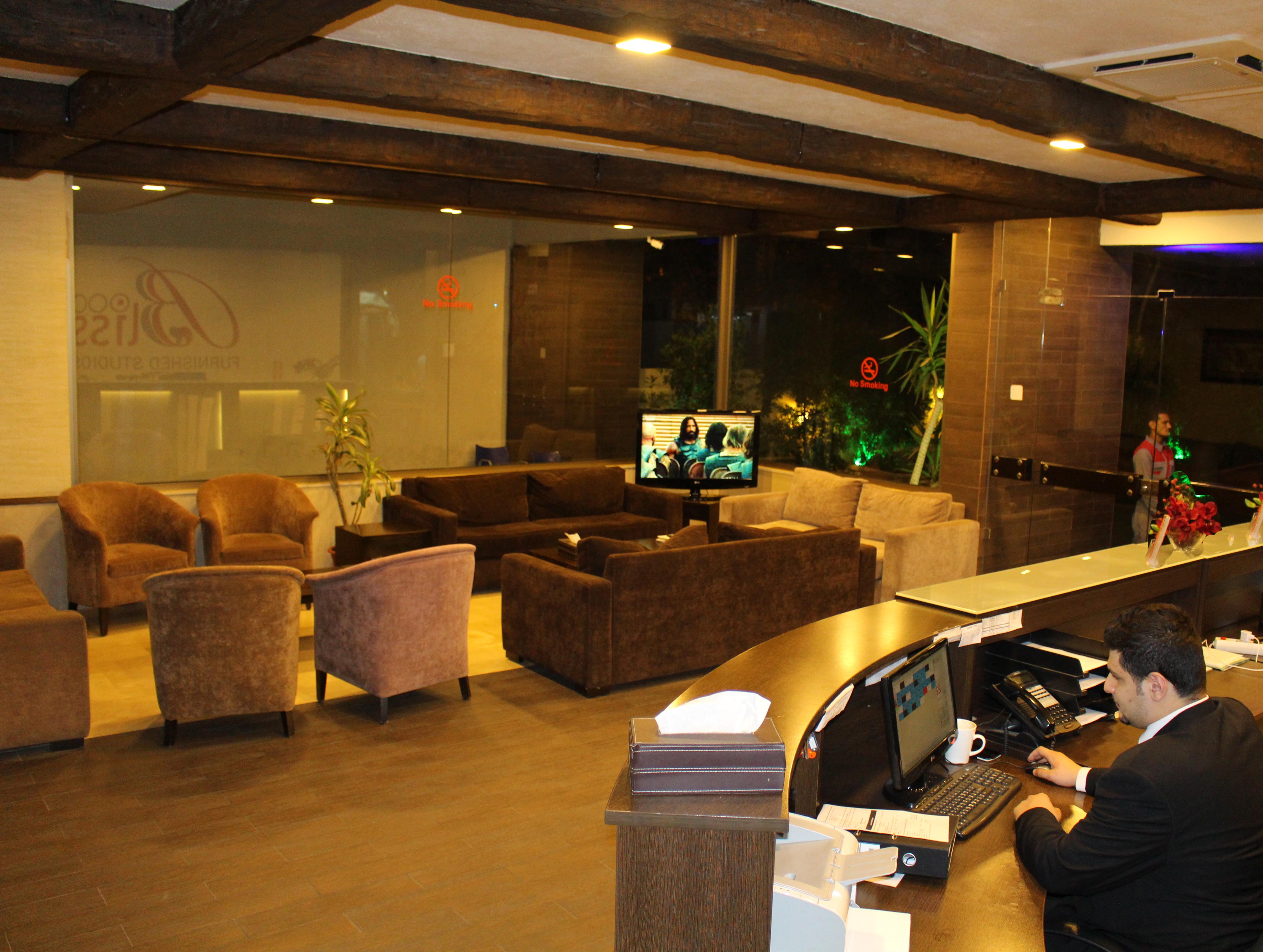 Bliss 3000 Furnished Studios Beirut Eksteriør bilde