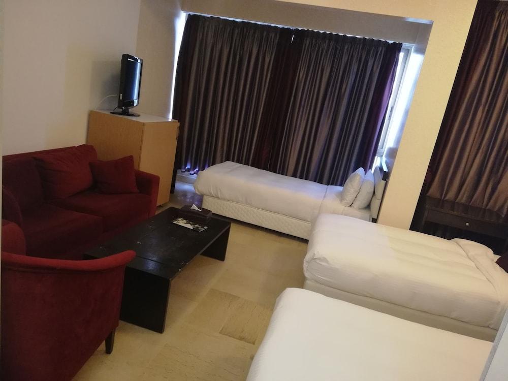 Bliss 3000 Furnished Studios Beirut Eksteriør bilde