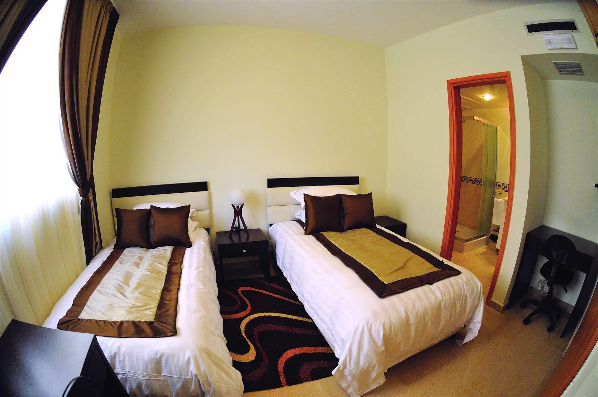 Bliss 3000 Furnished Studios Beirut Eksteriør bilde