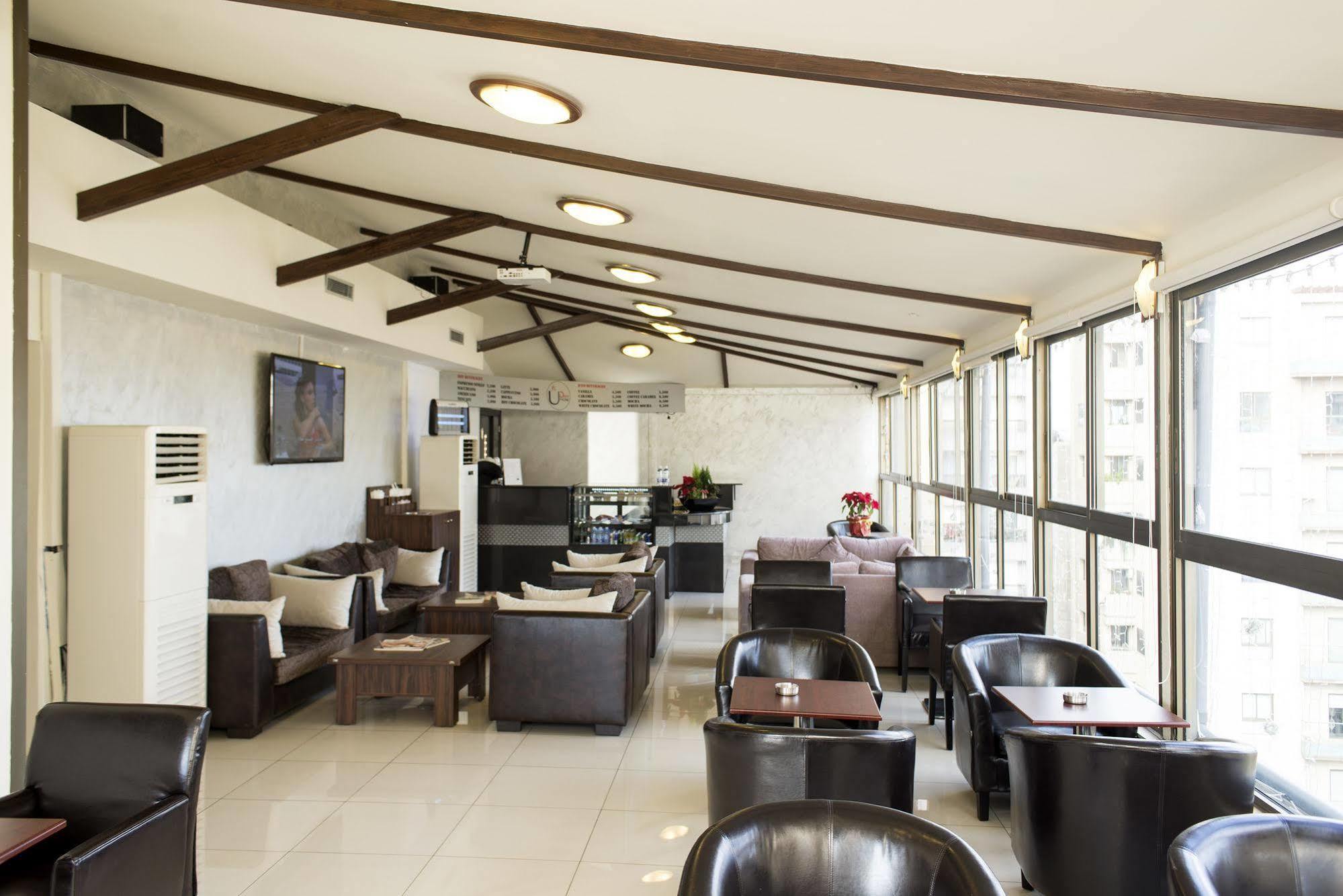 Bliss 3000 Furnished Studios Beirut Eksteriør bilde